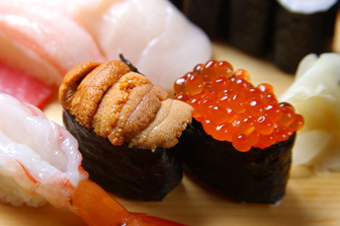 Using Your Fingers (Gunkanmaki, Sushi Rolls)